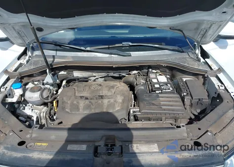 2018 Volkswagen Tiguan 2.0T Se/2.0T Sel from USA, damaged, VIN 3VV3B7AX7JM126402